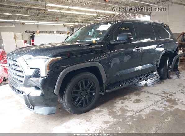 7SVAAABA8RX024831 2024 TOYOTA LIMITED Black Przód lewy