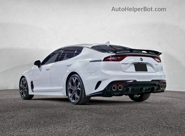 KNAE45LC3J6031896 2018 KIA STINGER Белый Передняя правая четверть