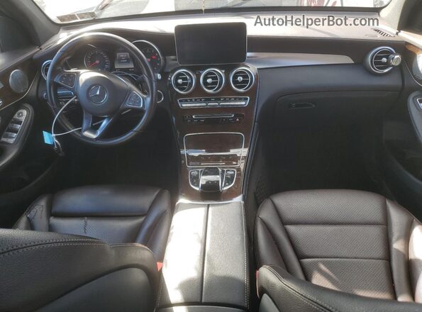 WDC0G4KBXJV039713 2018 MERCEDES-BENZ GLC-CLASS Белый Вид щитка приборов