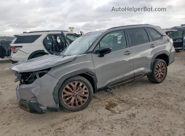 JF2SLDHCXSH551077 2025 SUBARU FORESTER Gray წინა მარცხენა ხედი სამი მეოთხედიდან