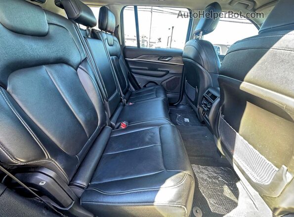 1C4RJHBG4P8708521 2023 JEEP GRAND CHER Gray Widok wnętrza z przodu