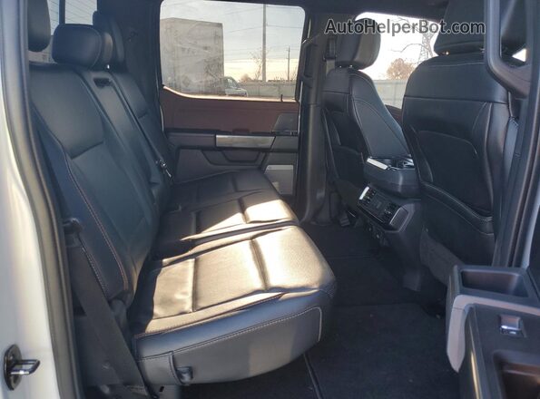 1FTFW1E82NKE30430 2022 FORD F150 Белый Вид задней части салона