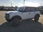 2022 Ford Bronco Base White vin: 1FMDE5BH3NLB16572