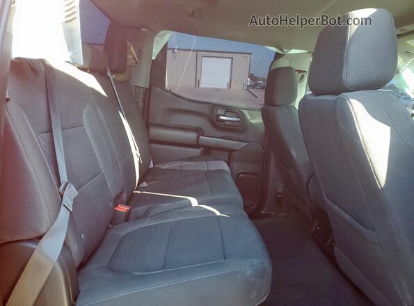 3GCPWBEK3NG200649 2022 CHEVROLET ALL MODELS Красный Вид задней части салона