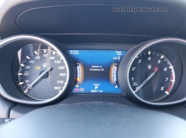 ZN661XUA6LX355073 2020 MASERATI LEVANTE Белый Вид задних сидений
