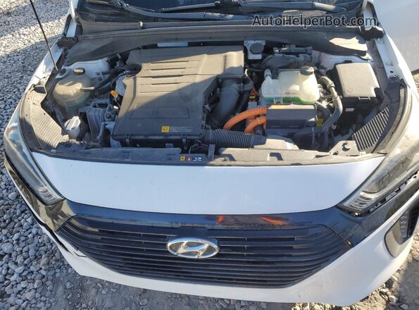 KMHC75LC3HU036504 2017 HYUNDAI IONIQ Белый Вид подкапотного пространства