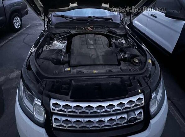 SALWR2EF0GA107068 2016 LAND ROVER RANGE ROVER Белый Вид панели приборов