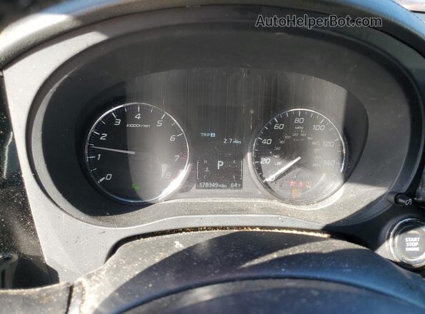 JA4AD3A30JZ027421 2018 MITSUBISHI OUTLANDER Black Widok zestawu wskaźników