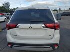 2020 Mitsubishi Outlander Se White vin: JA4AD3A37LZ009582