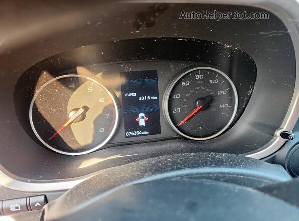 JA4AT4AA4JZ048036 2018 MITSUBISHI ECLIPSE Black Instrument cluster view