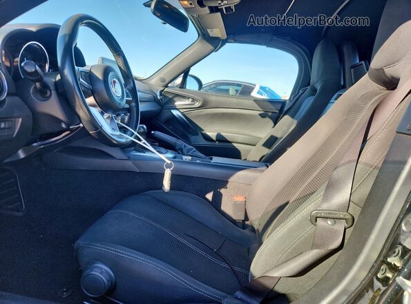JC1NFAEK2H0127295 2017 FIAT 124 Черный Вид салона спереди