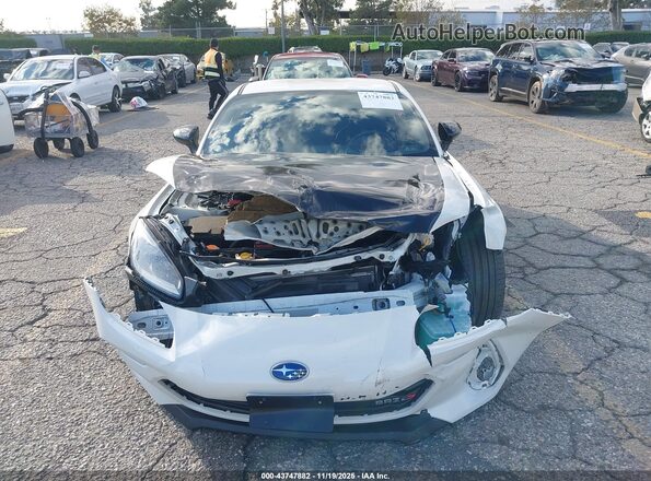 JF1ZDBS13R9701255 2024 SUBARU BRZ Белый Вид задней части салона