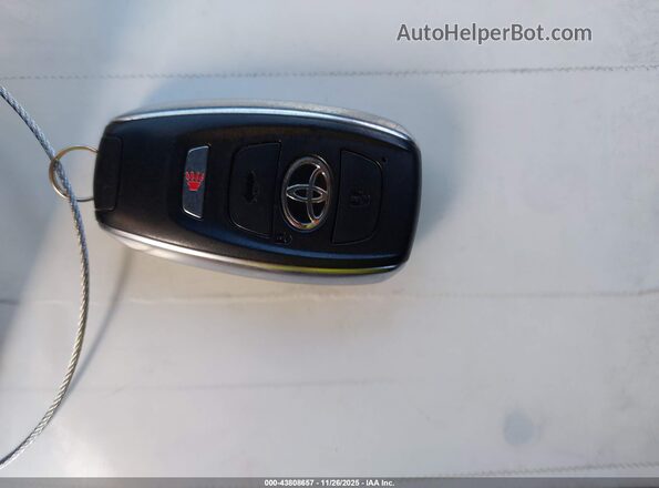 JF1ZNBE10R8761024 2024 TOYOTA GR86 Белый Вид панели приборов