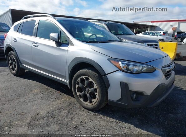 JF2GTAEC5N8211722 2022 SUBARU CROSSTREK Серебряный Передняя правая четверть