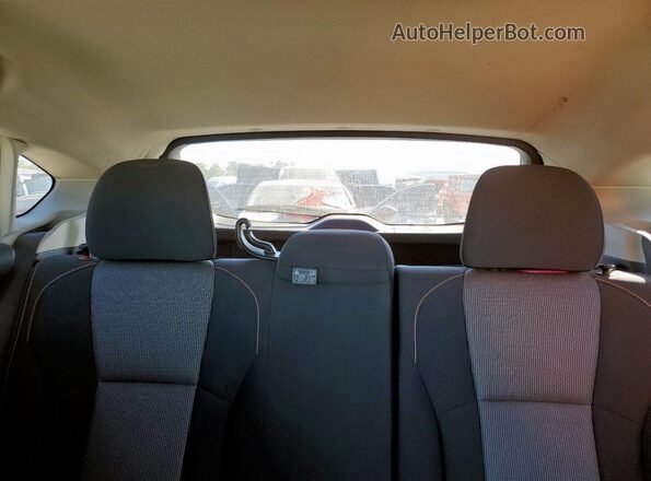 JF2GTAEC5NH276246 2022 SUBARU CROSSTREK Серебряный Вид задних сидений