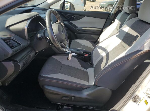 JF2GTAEC8NH220933 2022 SUBARU CROSSTREK Белый Вид салона спереди
