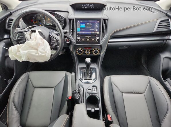 JF2GTHSCXNH254899 2022 SUBARU CROSSTREK Silver Widok deski rozdzielczej