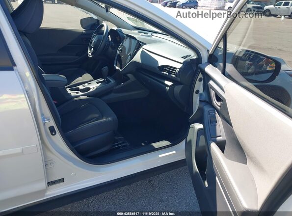 JF2GUHDC8SH224628 2025 SUBARU CROSSTREK Белый Вид салона спереди
