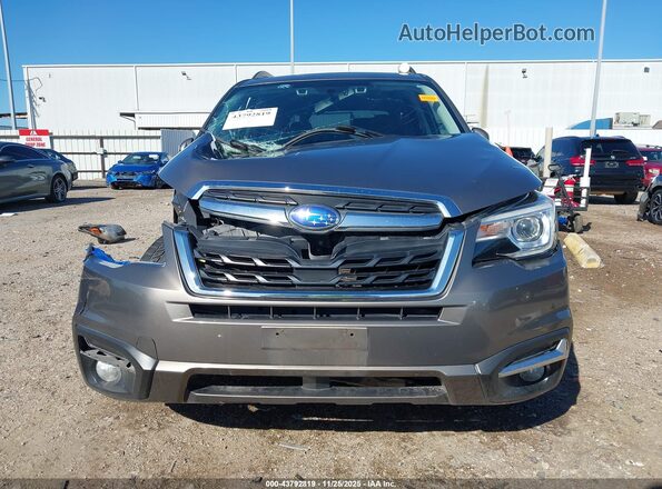 JF2SJAWC1JH565486 2018 SUBARU FORESTER Коричневый Вид задней части салона