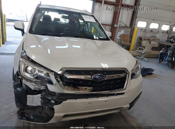 JF2SJAWC7HH424125 2017 SUBARU FORESTER Белый Вид щитка приборов