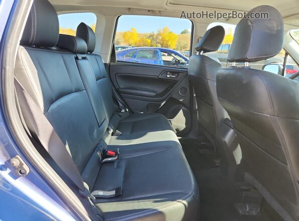 JF2SJGVC6GH551354 2016 SUBARU FORESTER2. Синий Вид задней части салона