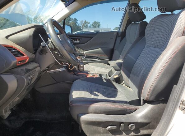 JF2SKARC7MH504236 2021 SUBARU FORESTER White Front interior view