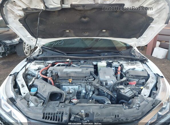JHMCR6F5XHC004736 2017 HONDA ACCORD HYBRID Белый Вид сзади