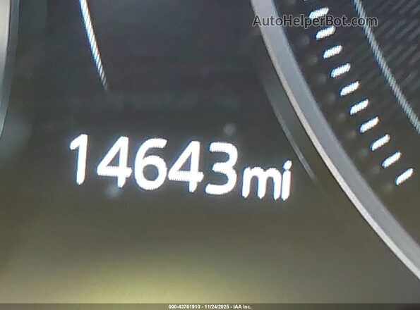 JM1BPACMXS1765383 2025 MAZDA 3 Золотой 