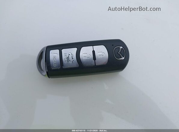 JM1GL1VM7K1505179 2019 MAZDA 6 Белый Вид панели приборов