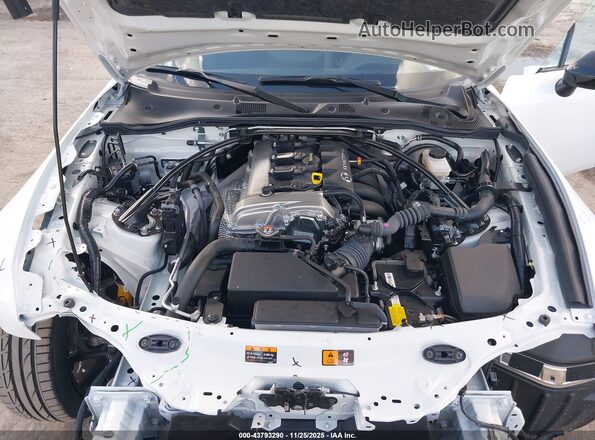 JM1NDAL73R0604969 2024 MAZDA MX-5 MIATA RF White Widok z tyłu