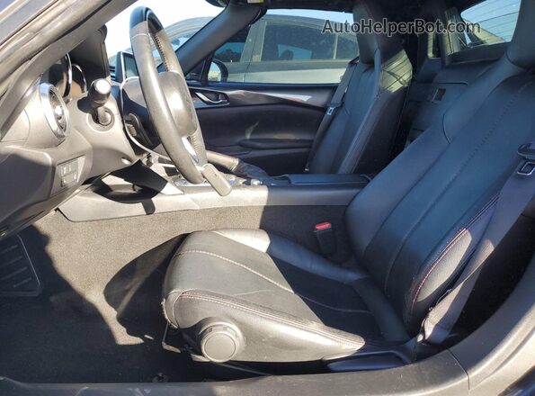 JM1NDAM72H0100720 2017 MAZDA MX-5 Серый Вид салона спереди