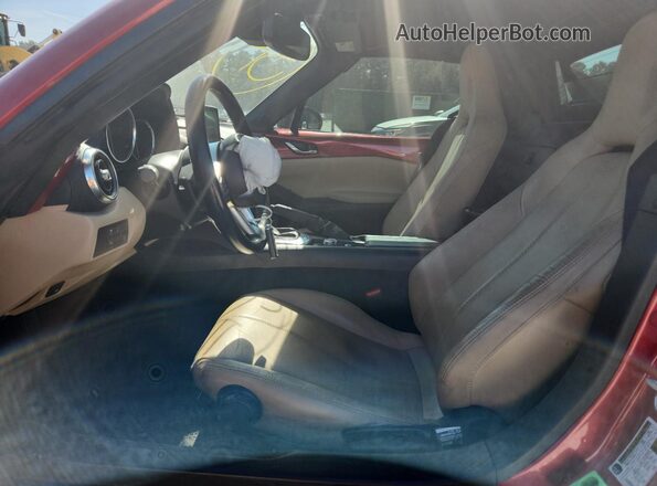 JM1NDAM72H0101429 2017 MAZDA MX-5 Красный Вид салона спереди