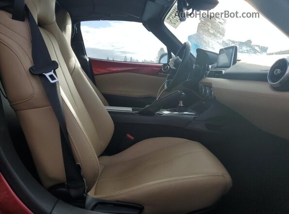 JM1NDAM74H0101982 2017 MAZDA MX-5 Red Widok tylnych siedzeń