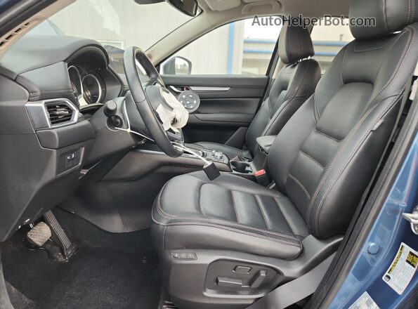 JM3KFBCM6P0175341 2023 MAZDA CX-5 Синий Вид салона спереди