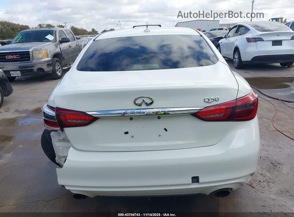 JN1CV7AP2JM240392 2018 INFINITI Q50 White 