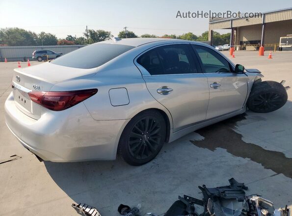 JN1EV7AP6JM358499 2018 INFINITI Q50 Серебряный Задняя правая четверть