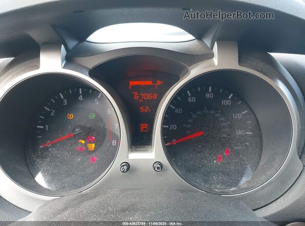 JN8AF5MV2HT754344 2017 NISSAN JUKE White Widok tylnych siedzeń