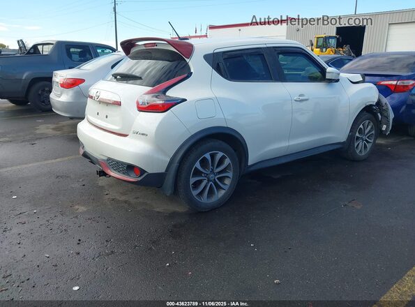 JN8AF5MV2HT754344 2017 NISSAN JUKE White Tył prawy