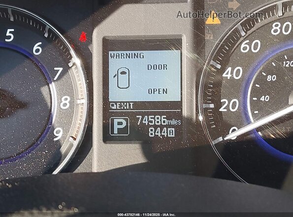 JN8CS1MW1HM412996 2017 INFINITI QX70 Серебряный 