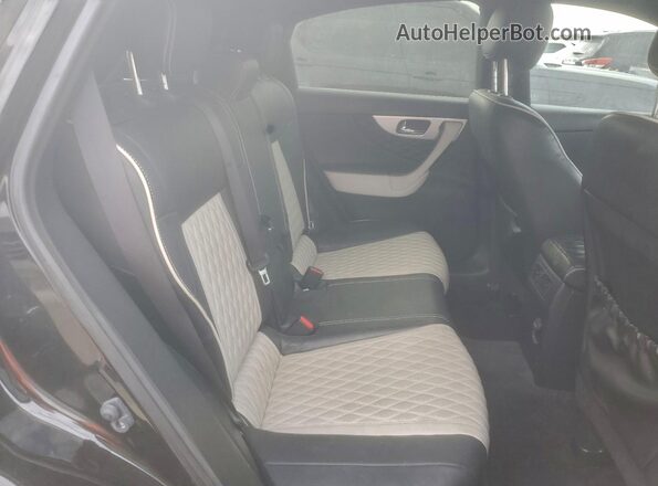 JN8CS1MW5HM413987 2017 INFINITI QX70 Black Вид задньої частини салону