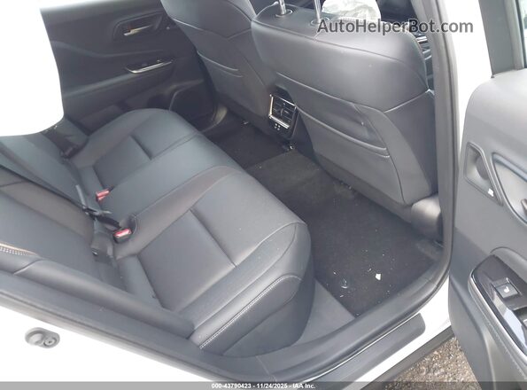 JTDAFAAF1T3014472 2026 TOYOTA CROWN White Widok naklejki z numerem VIN