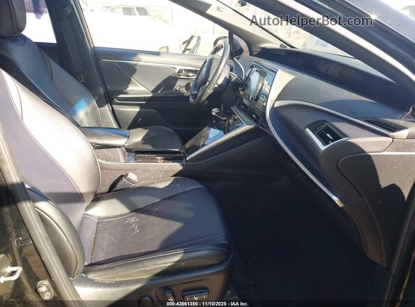JTDBVRBD2HA001333 2017 TOYOTA MIRAI Black Widok wnętrza z przodu