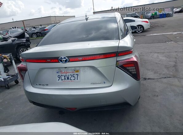JTDBVRBD3JA004182 2018 TOYOTA MIRAI Серебряный 