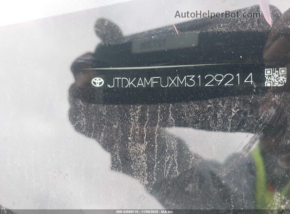 JTDKAMFUXM3129214 2021 TOYOTA PRIUS White Vista del compartimento del motor