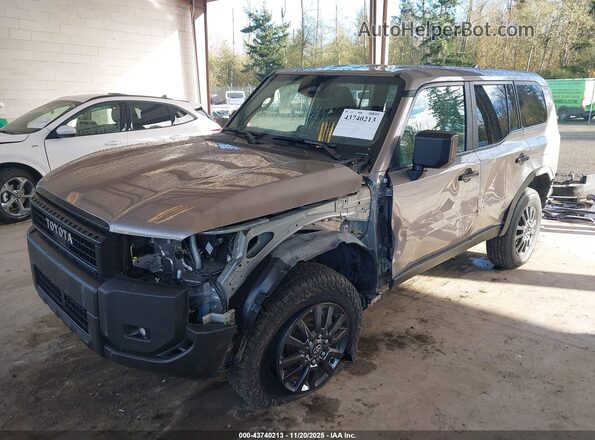 JTEABFAJ0SK026061 2025 TOYOTA LAND CRUISER Серебряный Передняя левая четверть