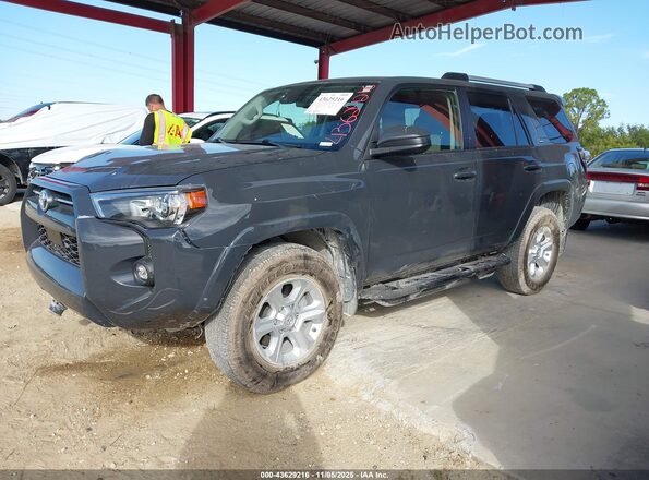 JTEMU5JR8R6230164 2024 TOYOTA 4RUNNER Gray Vista tres cuartos delantera izquierda