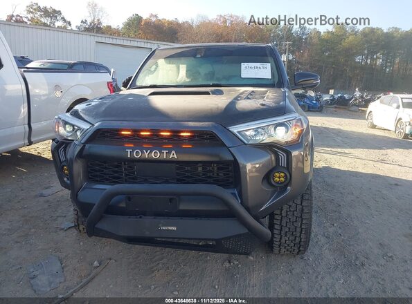 JTERU5JR0P6204256 2023 TOYOTA 4RUNNER Gray Widok zestawu wskaźników