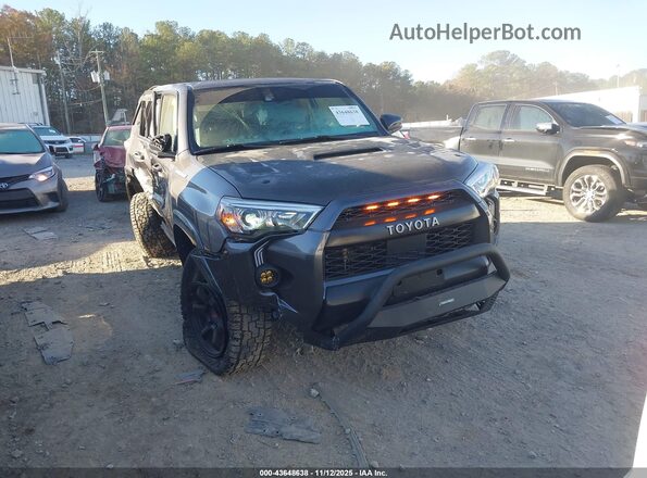JTERU5JR0P6204256 2023 TOYOTA 4RUNNER Gray Przód prawy