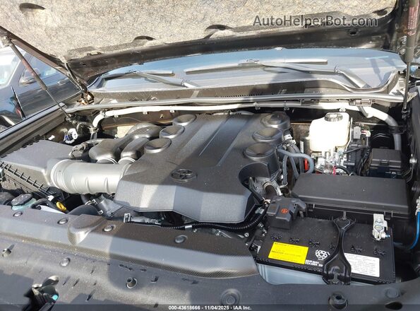 JTERU5JR1P6144763 2023 TOYOTA 4RUNNER Black Widok z tyłu
