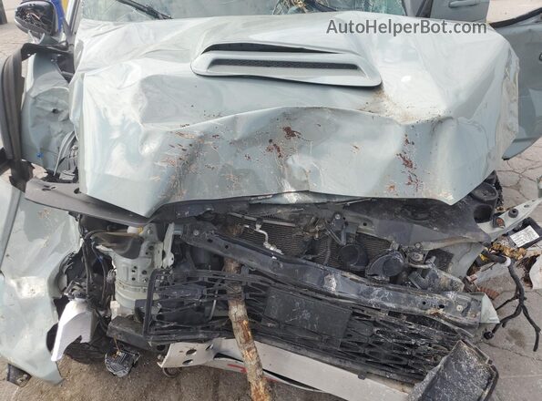 JTERU5JR7P6129247 2023 TOYOTA 4RUNNER Green Vista del compartimento del motor